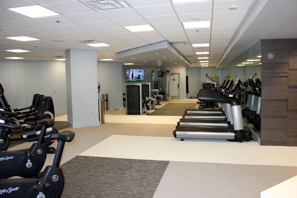 Hyatt Regency Long Beach — Sports & recreation in Wilmington, California