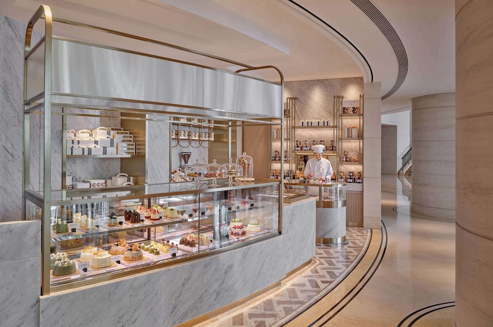 Grand Hyatt Beijing — Restaurant & bars in Beijing, Beijing