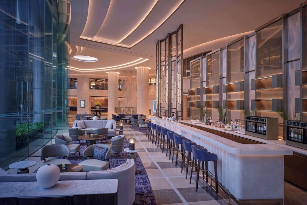 Grand Hyatt Beijing — Restaurant & bars in Beijing, Beijing