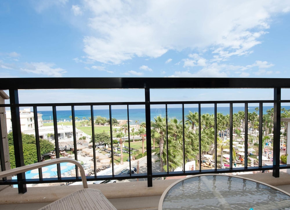 Anastasia Waterpark Beach Resort — Beach in Protaras, Famagusta Region