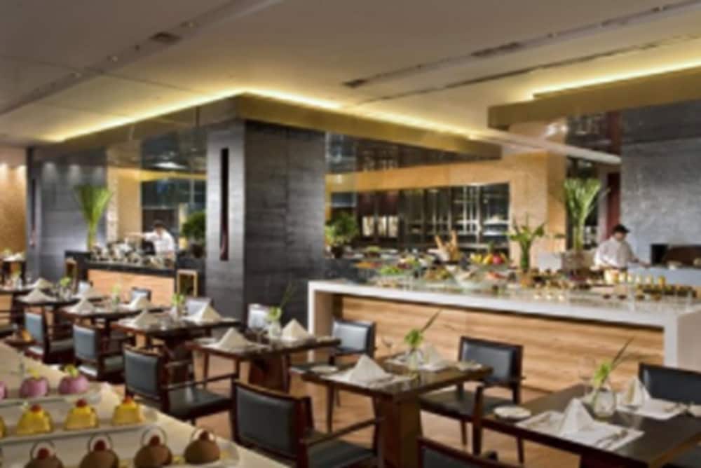 Grand Millennium Beijing — Restaurant & bars in Beijing, Beijing