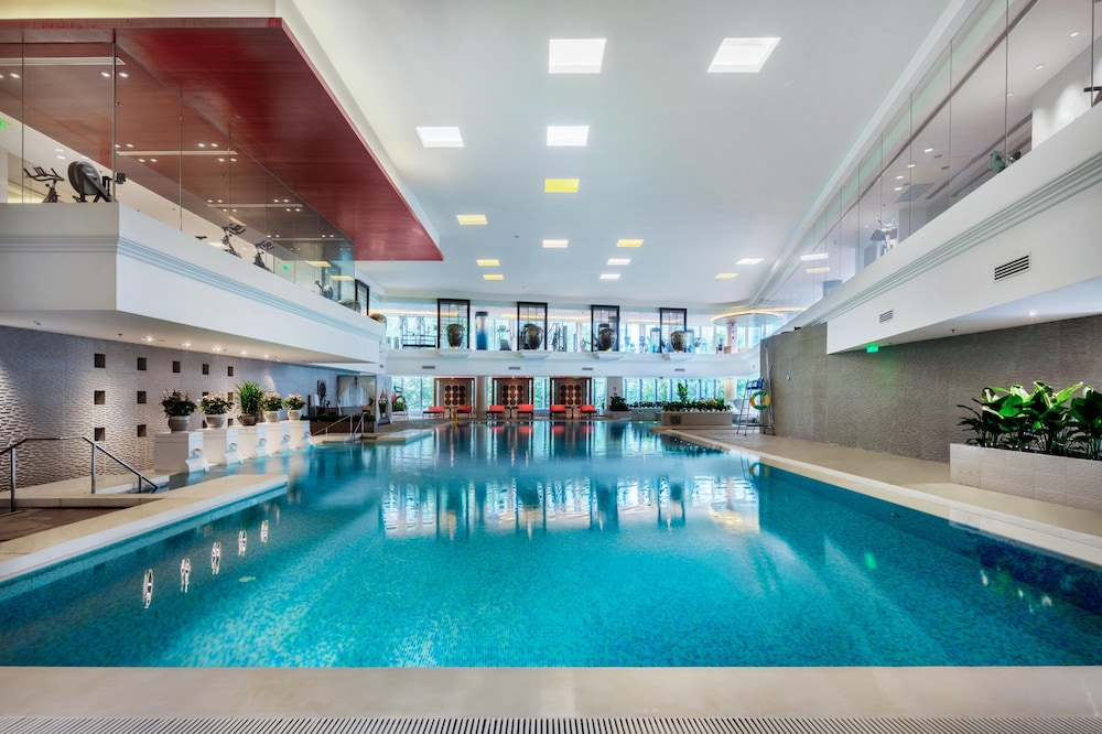 Grand Millennium Beijing — Swimming pool in Beijing, Beijing