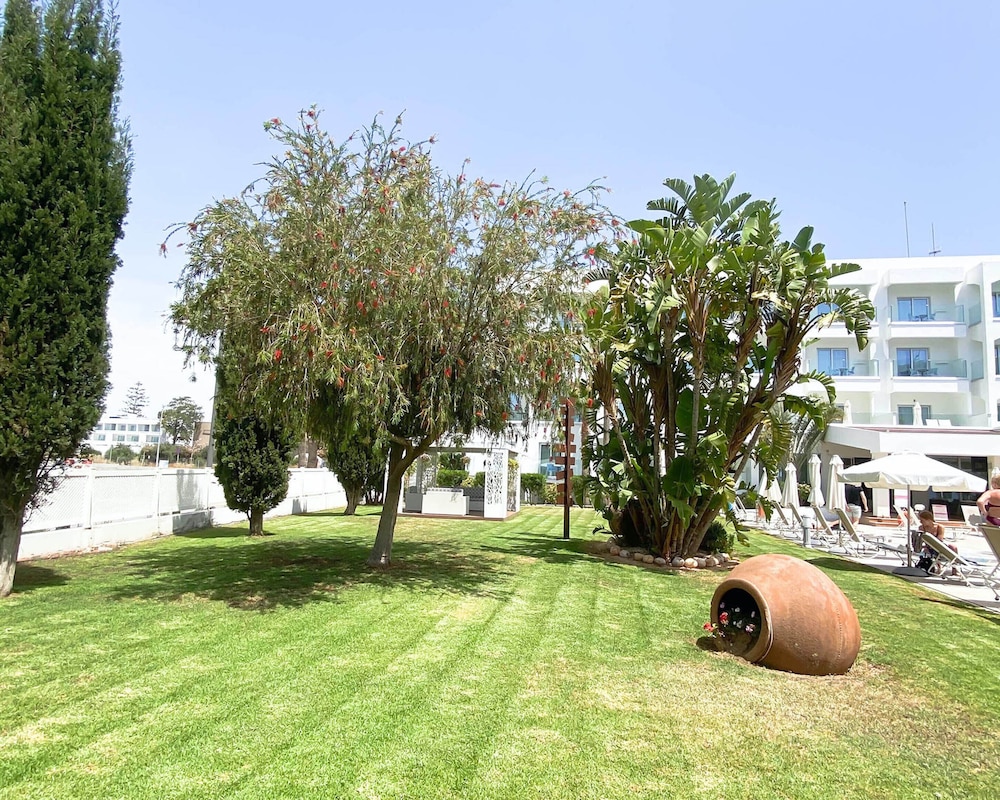 Anesis — Hotel building in Ayia Napa, Famagusta Region