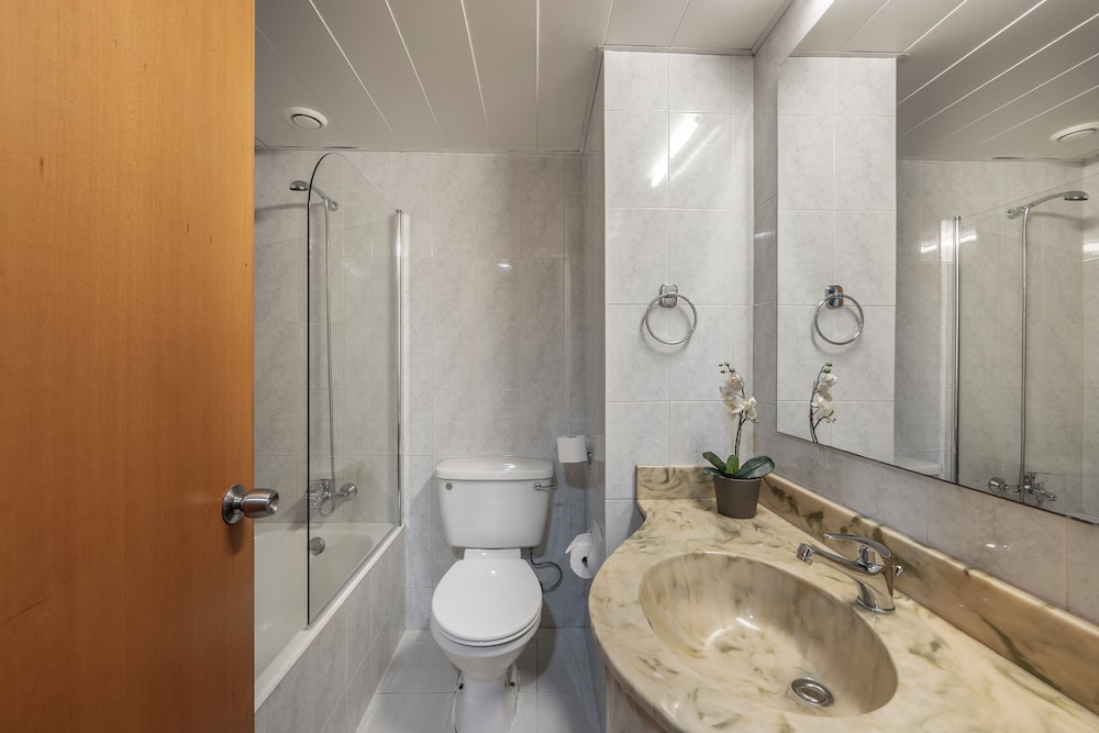 Antigoni Hotel — Hotel rooms in Protaras, Famagusta Region