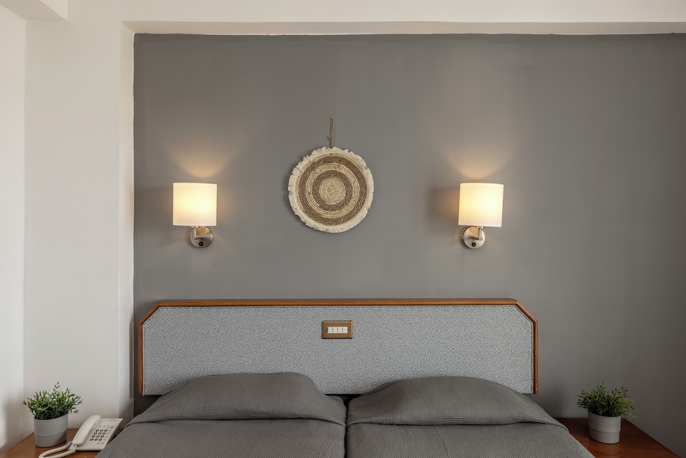 Antigoni Hotel — Hotel rooms in Protaras, Famagusta Region