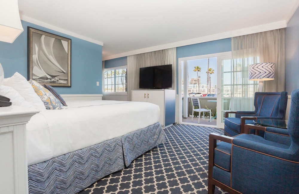 Portofino Hotel & Marina — Hotel rooms in Redondo Beach, California