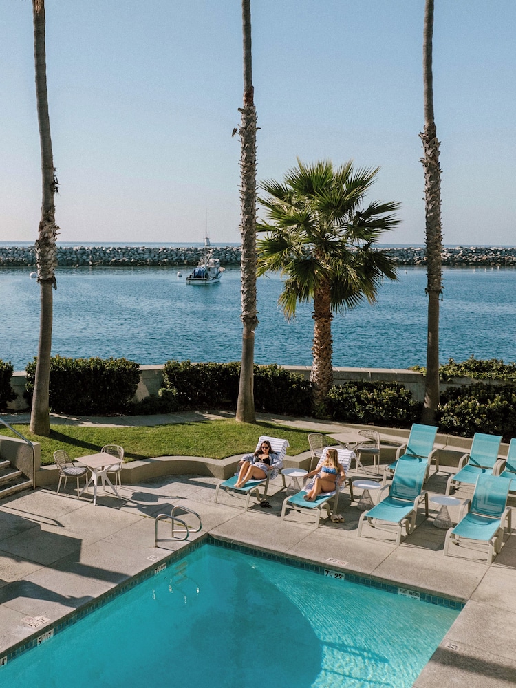 Portofino Hotel & Marina — Swimming pool in Redondo Beach, California