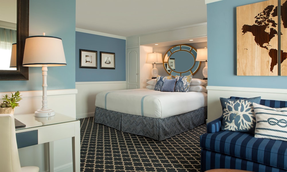 Portofino Hotel & Marina — Hotel rooms in Redondo Beach, California