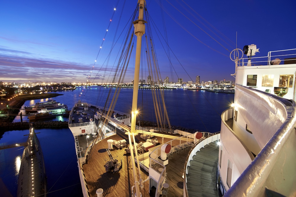 The Queen Mary — Attractions in the area in Wilmington, California
