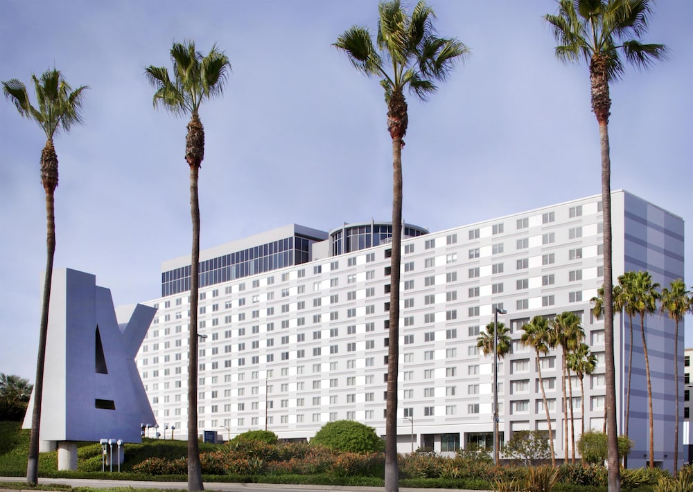 Hyatt Regency Los Angeles International Airport — Hotel building in Los Angeles, California
