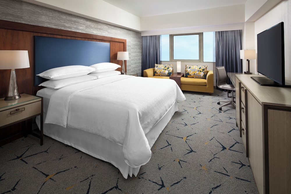 Sheraton Gateway Los Angeles Hotel — Hotel rooms in Los Angeles, California
