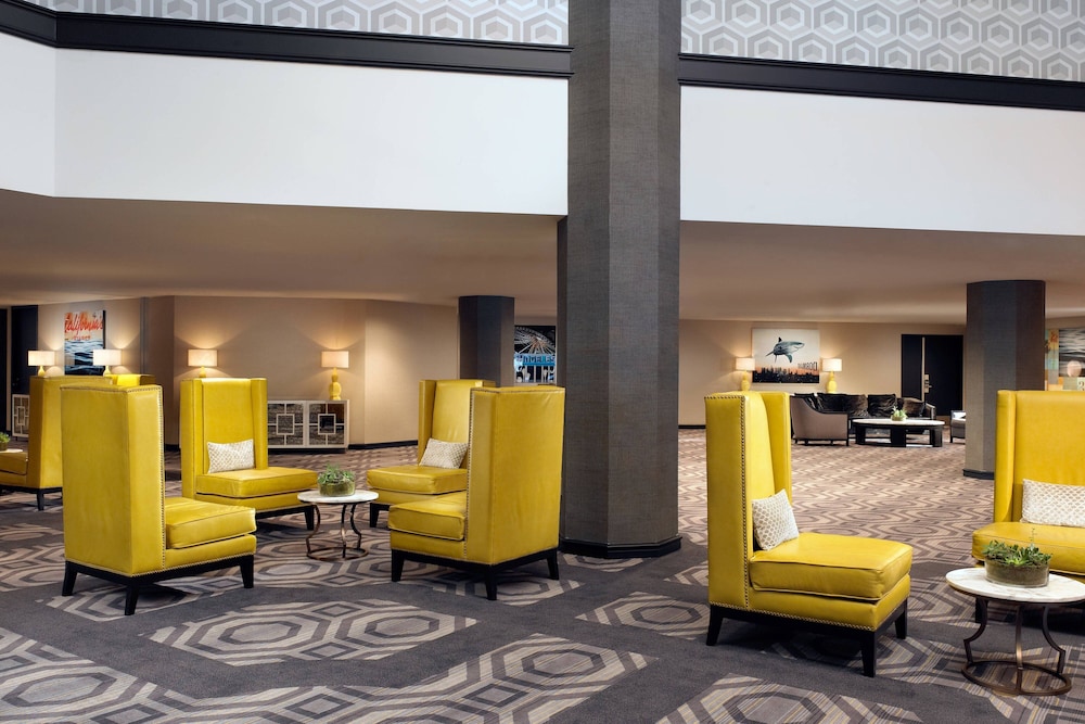Sheraton Gateway Los Angeles Hotel — Hotel building in Los Angeles, California