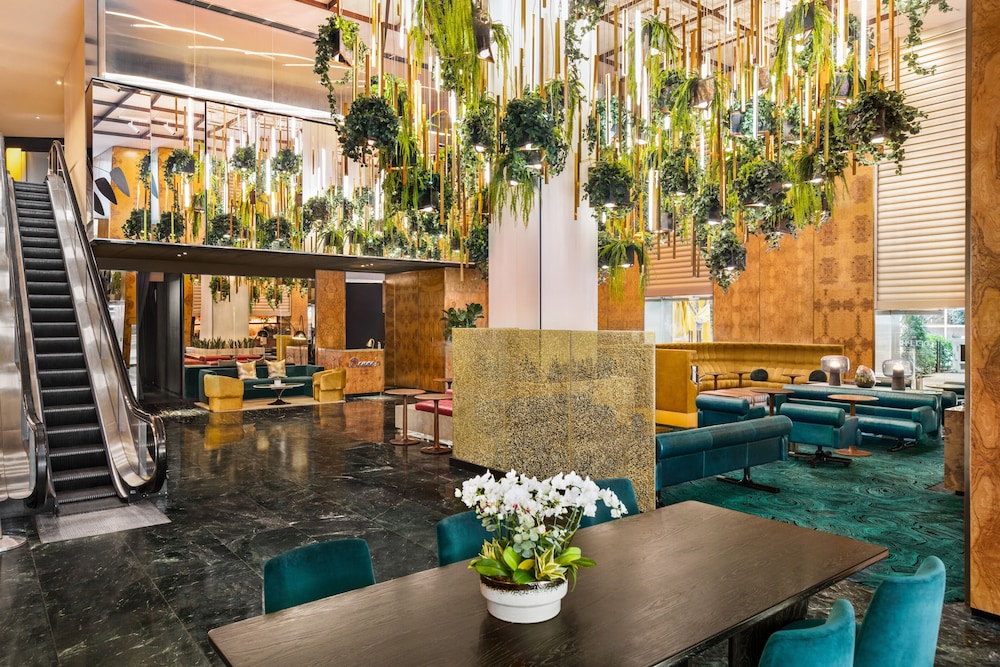 The Delphi Hotel — Restaurant & bars in Los Angeles, California