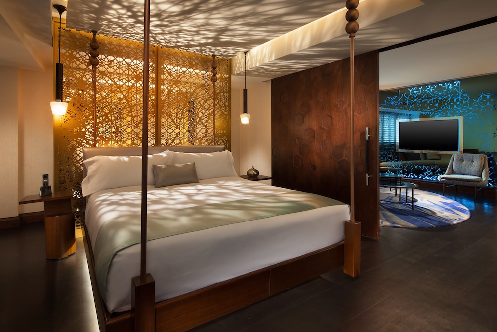 W Los Angeles - West Beverly Hills — Hotel rooms in Los Angeles, California