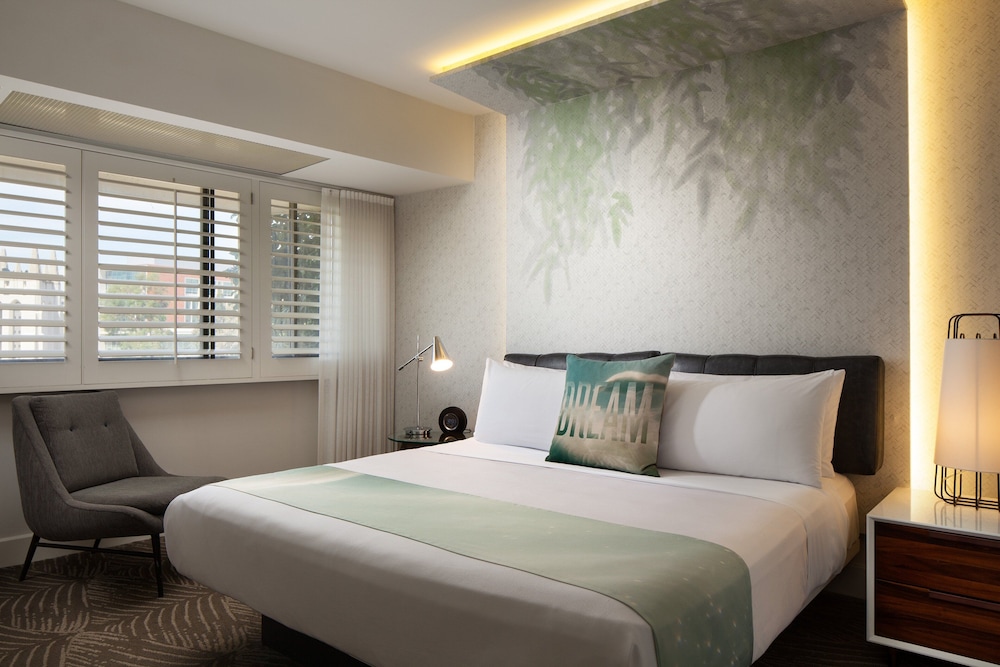 W Los Angeles - West Beverly Hills — Hotel rooms in Los Angeles, California