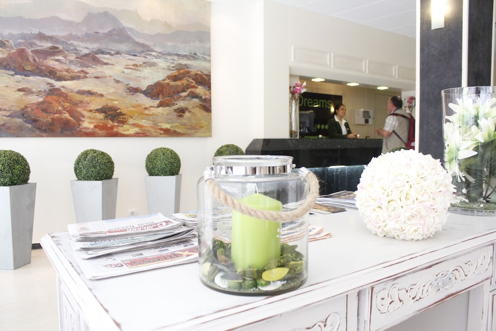 4Dreams Hotel — Hotel building in Puerto de la Cruz, Canary Islands