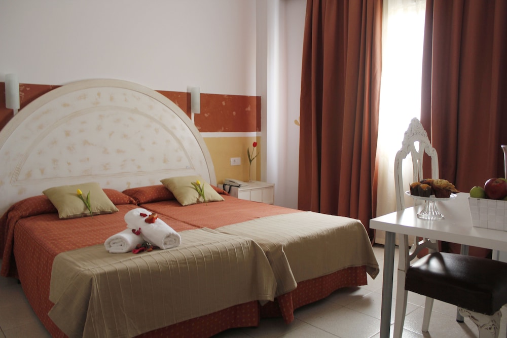 4Dreams Hotel — Hotel rooms in Puerto de la Cruz, Canary Islands