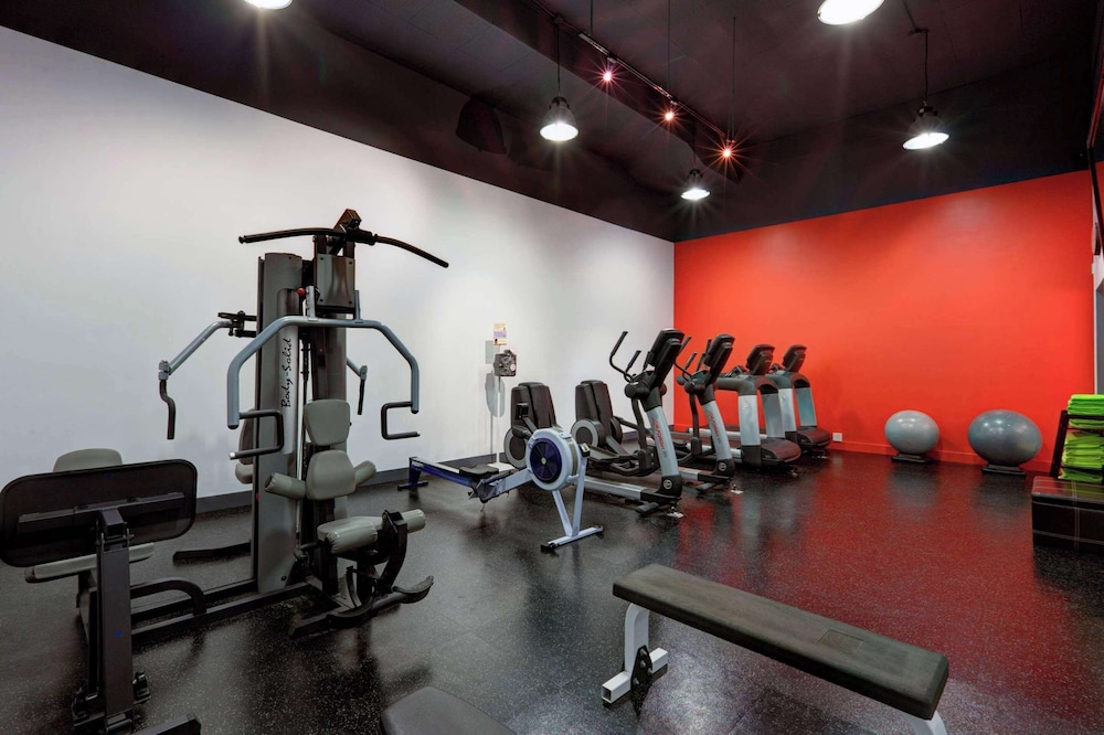 Radisson Blu Toronto Downtown — Sports & recreation in Toronto, Ontario