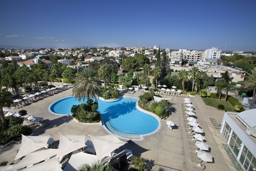 Hilton Nicosia - zdjęcie 2