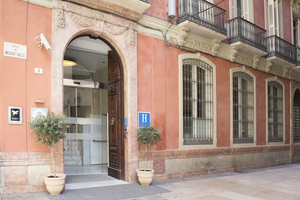 Petit Palace Plaza Malaga Hotel — Hotel building in Malaga, Andalusia