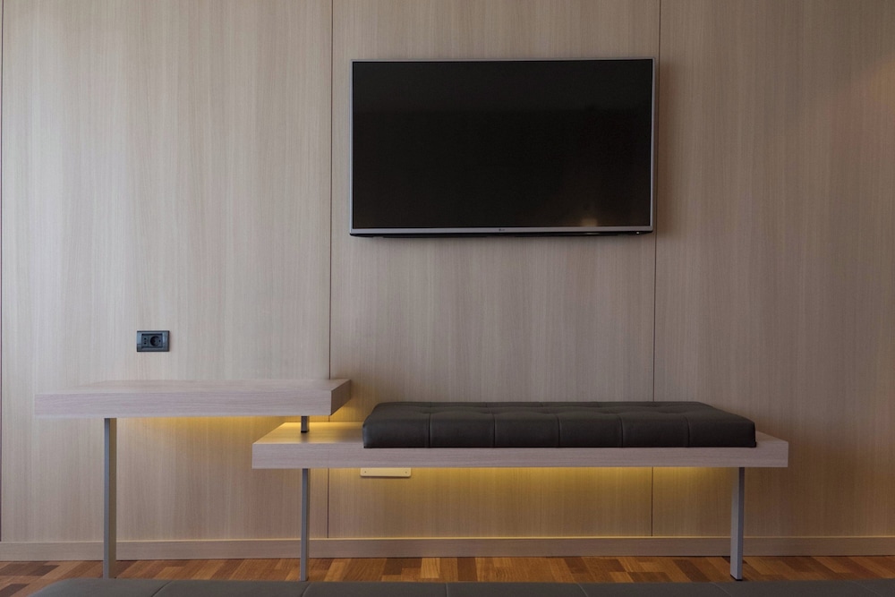 AC Hotel by Marriott Málaga Palacio — Hotel rooms in Malaga, Andalusia