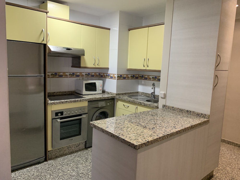 Aparthotel Nuriasol — Hotel rooms in Fuengirola, Andalusia