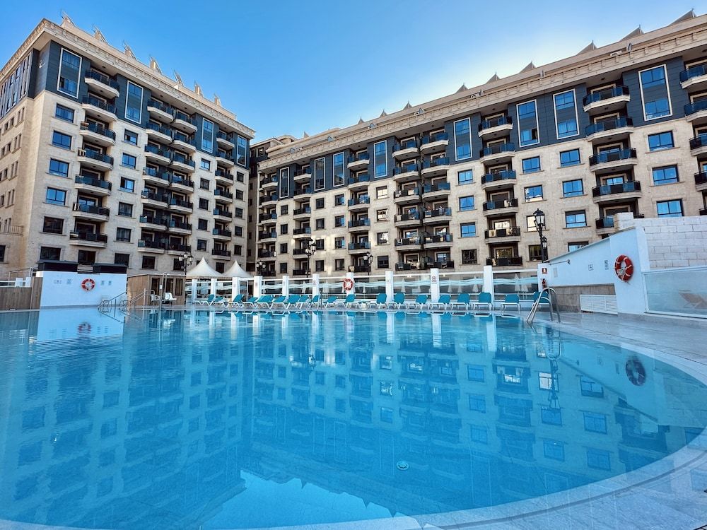 Aparthotel Nuriasol image