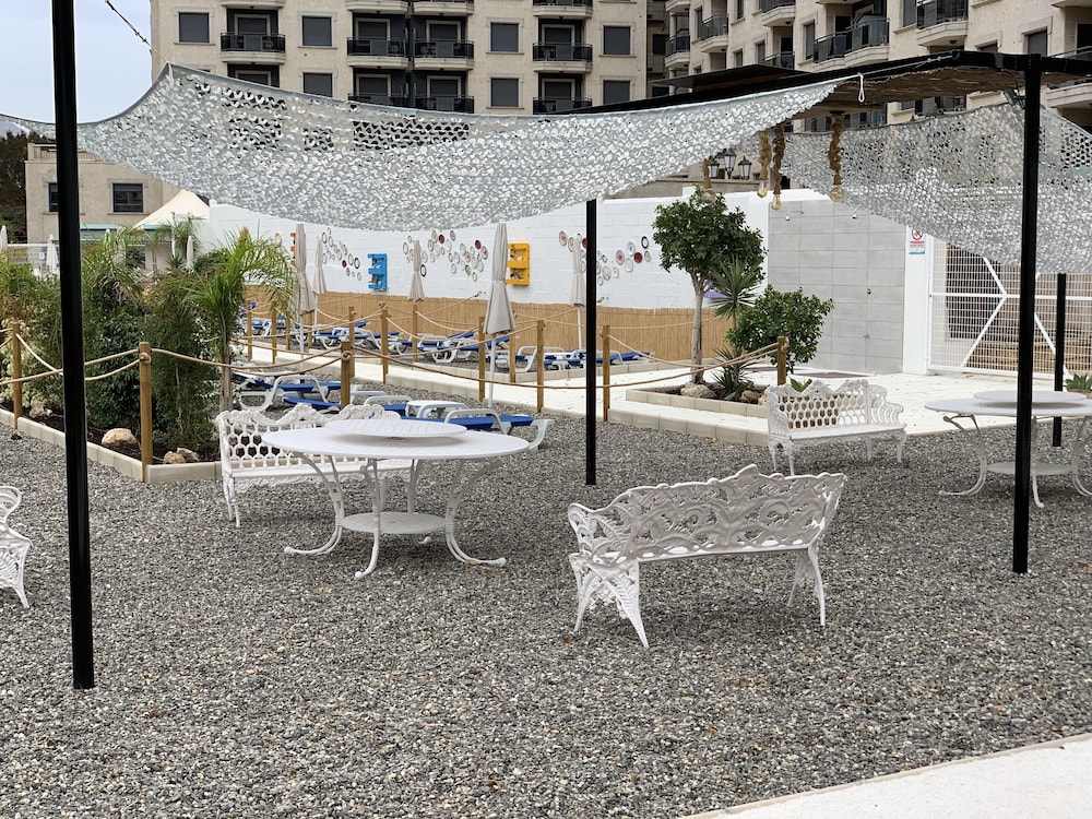 Aparthotel Nuriasol — Restaurant & bars in Fuengirola, Andalusia