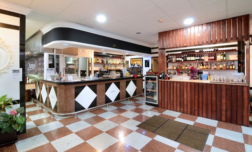 Aparthotel Nuriasol — Restaurant & bars in Fuengirola, Andalusia