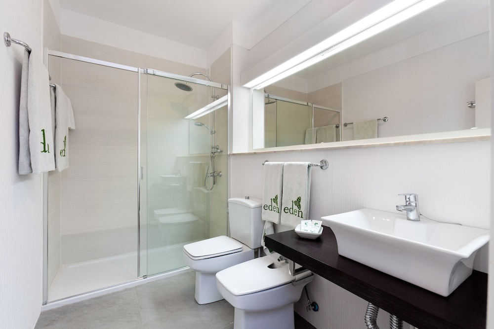 Parque Vacacional Eden — Rooms in Puerto de la Cruz, Canary Islands
