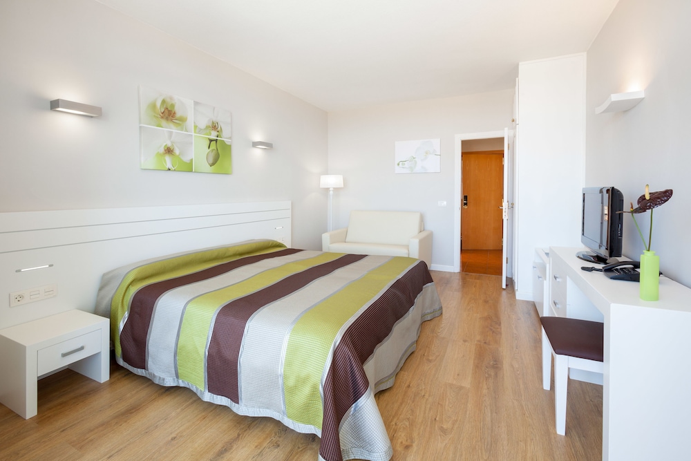 Parque Vacacional Eden — Rooms in Puerto de la Cruz, Canary Islands