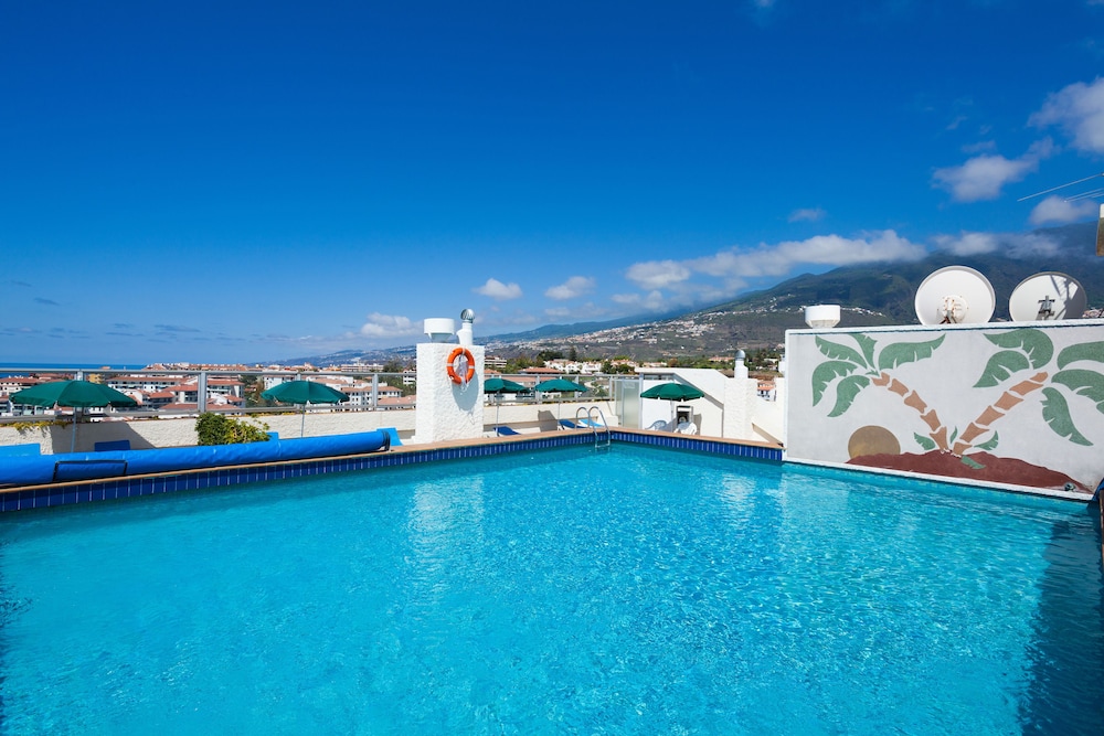 Parque Vacacional Eden — Pool in Puerto de la Cruz, Canary Islands