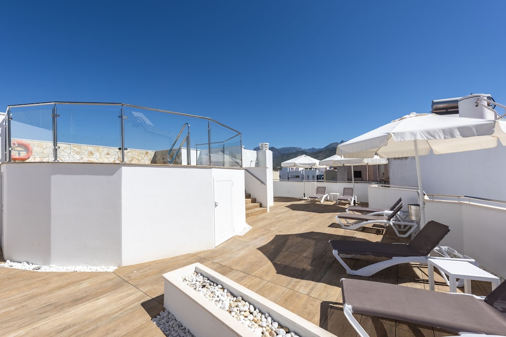 Hotel Toboso Chaparil — Swimming pool in Nerja, Andalusia