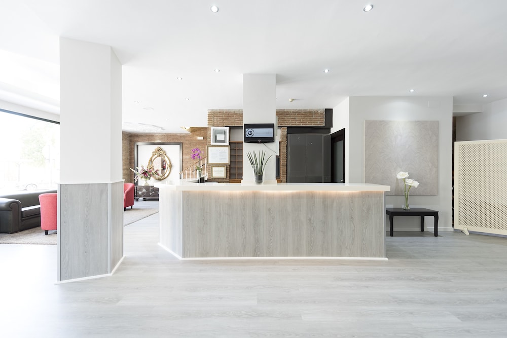 Hotel Toboso Chaparil — Hotel building in Nerja, Andalusia