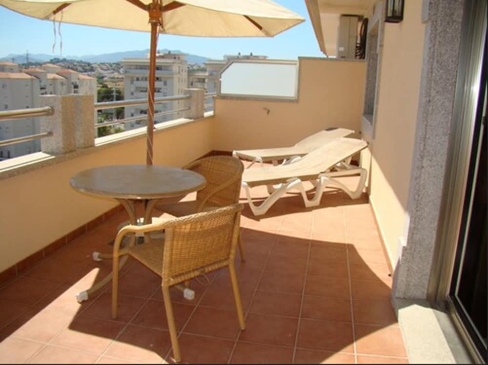 Mediterraneo Real Apartamentos Turísticos — Hotel rooms in Fuengirola, Andalusia