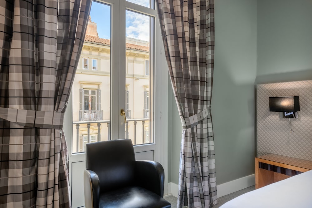 Hotel Larios Málaga - zdjęcie 2