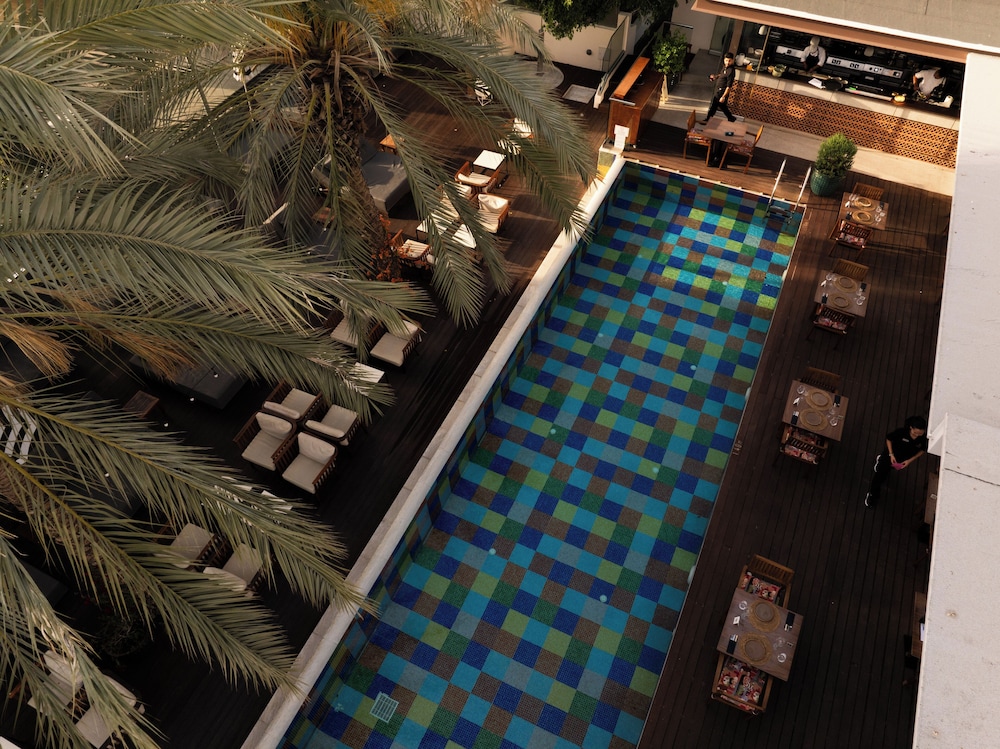 King Jason Paphos - Designed for Adults By Louis Hotels — Swimming pool in Paphos, Paphos Region