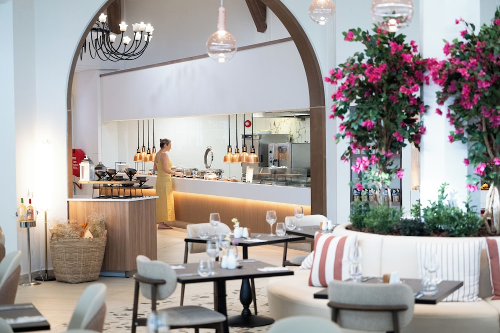 King Jason Paphos - Designed for Adults By Louis Hotels — Restaurant & bars in Paphos, Paphos Region