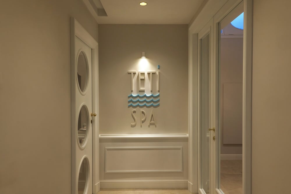 Grand Hotel De La Ville — Spa in Sorrento, Campania