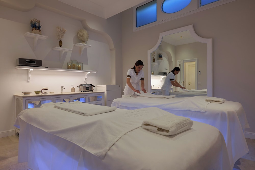 Grand Hotel De La Ville — Spa in Sorrento, Campania