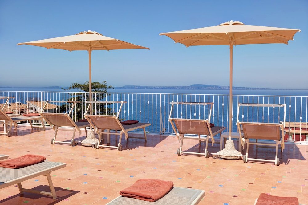 Grand Hotel De La Ville — Attractions in the area in Sorrento, Campania