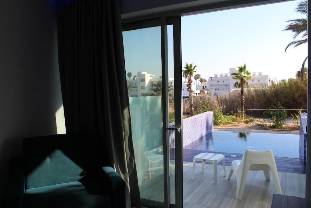 Fedrania Gardens Hotel — Hotel rooms in Ayia Napa, Famagusta Region