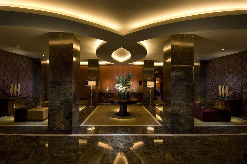 Hilton Beijing — Hotel building in Beijing, Beijing