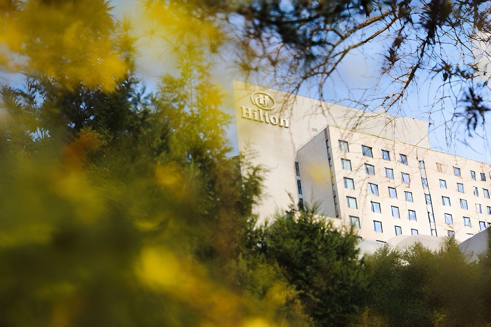 Hilton Beijing — Hotel building in Beijing, Beijing