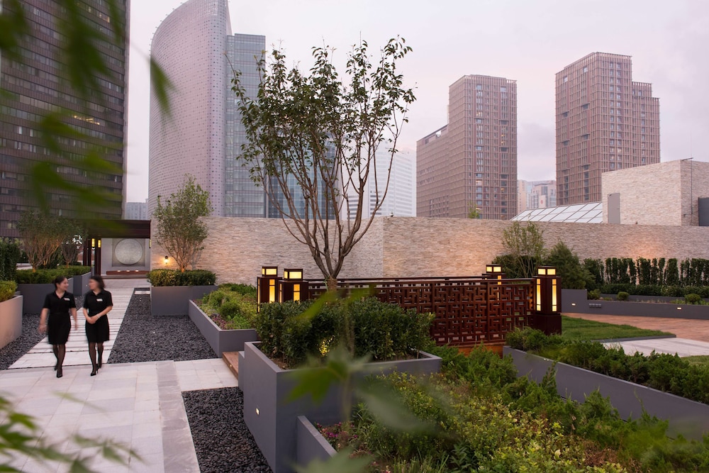 Hilton Beijing — Hotel building in Beijing, Beijing