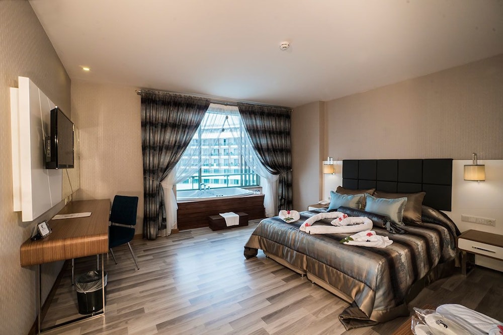Hotel Xoria Deluxe — Hotel rooms in Alanya