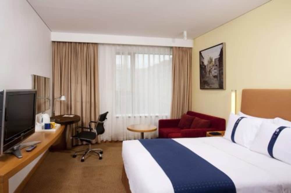 Holiday Inn Express Beijing Temple of Heaven by IHG — Hotel rooms in Beijing, Beijing