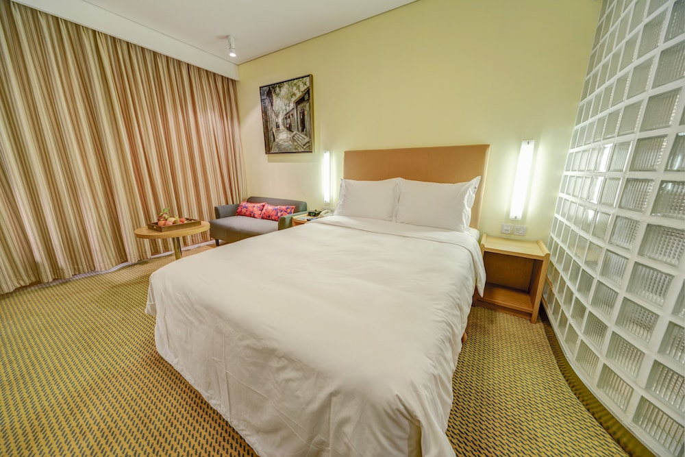 Holiday Inn Express Beijing Temple of Heaven by IHG — Hotel rooms in Beijing, Beijing
