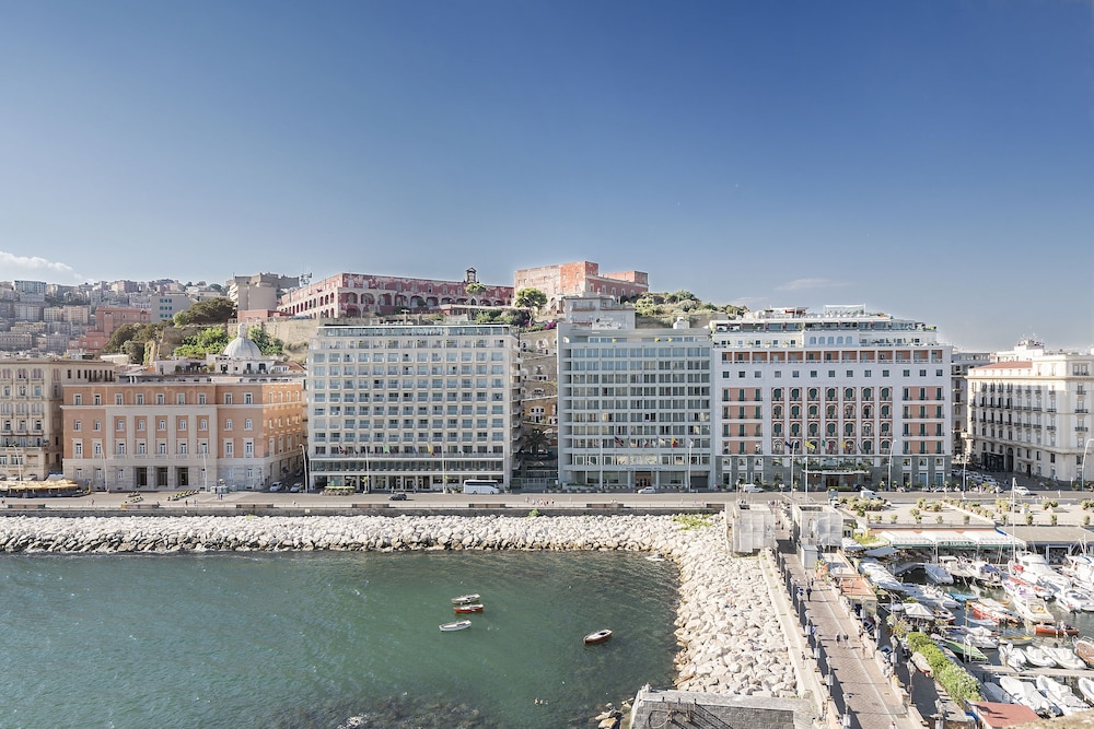 Royal Continental Hotel Naples - zdjęcie 3