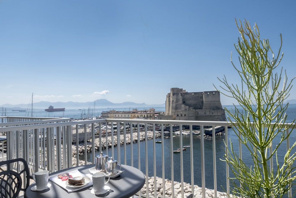 Royal Continental Hotel Naples — Attractions in the area in Naples, Campania